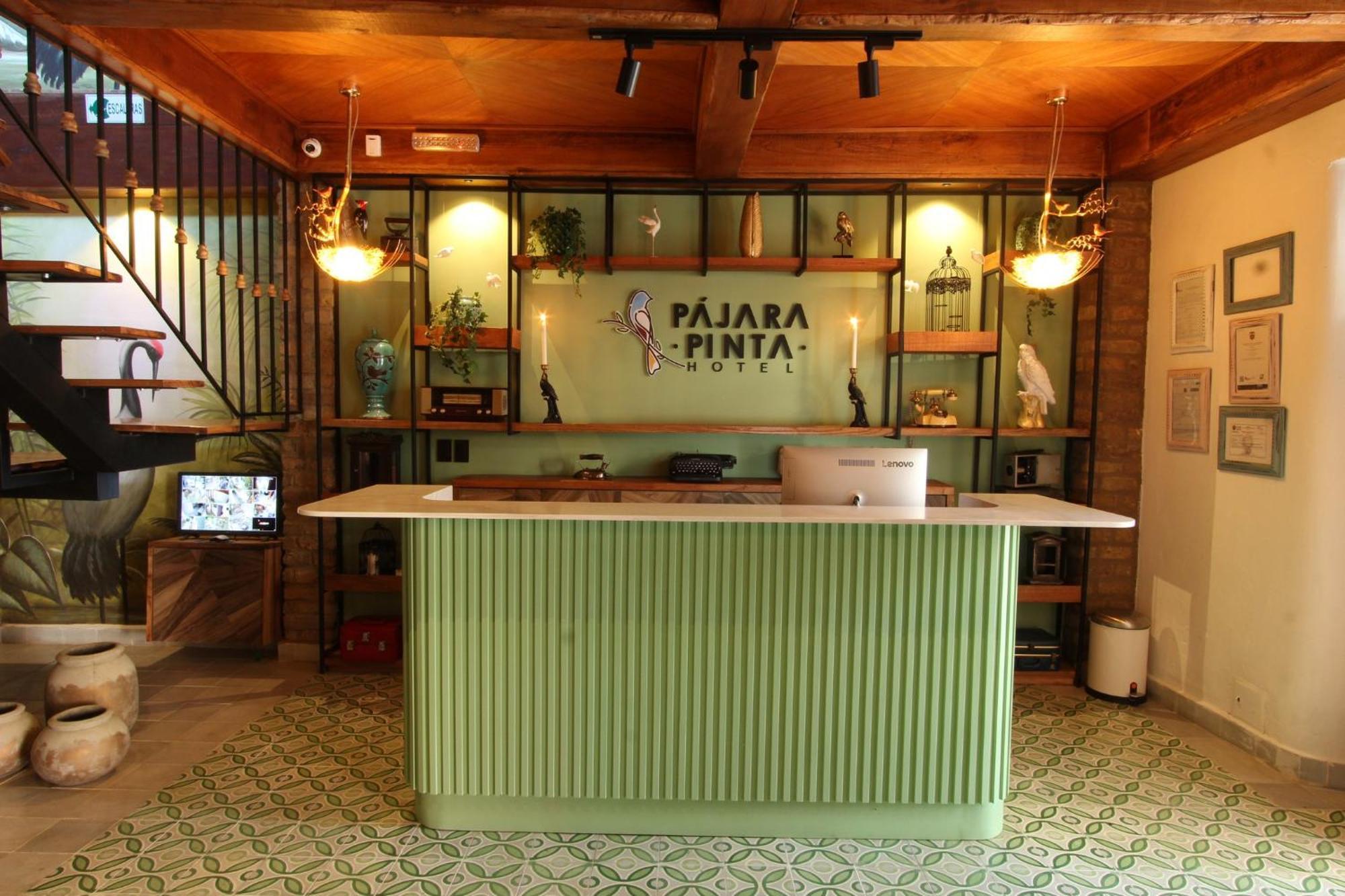 Hotel Pajara Pinta Кали Екстериор снимка